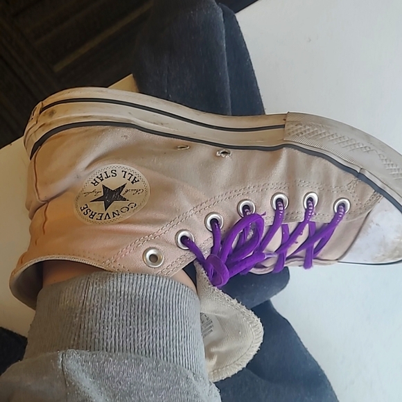 Shoes - Picture 1 of 4